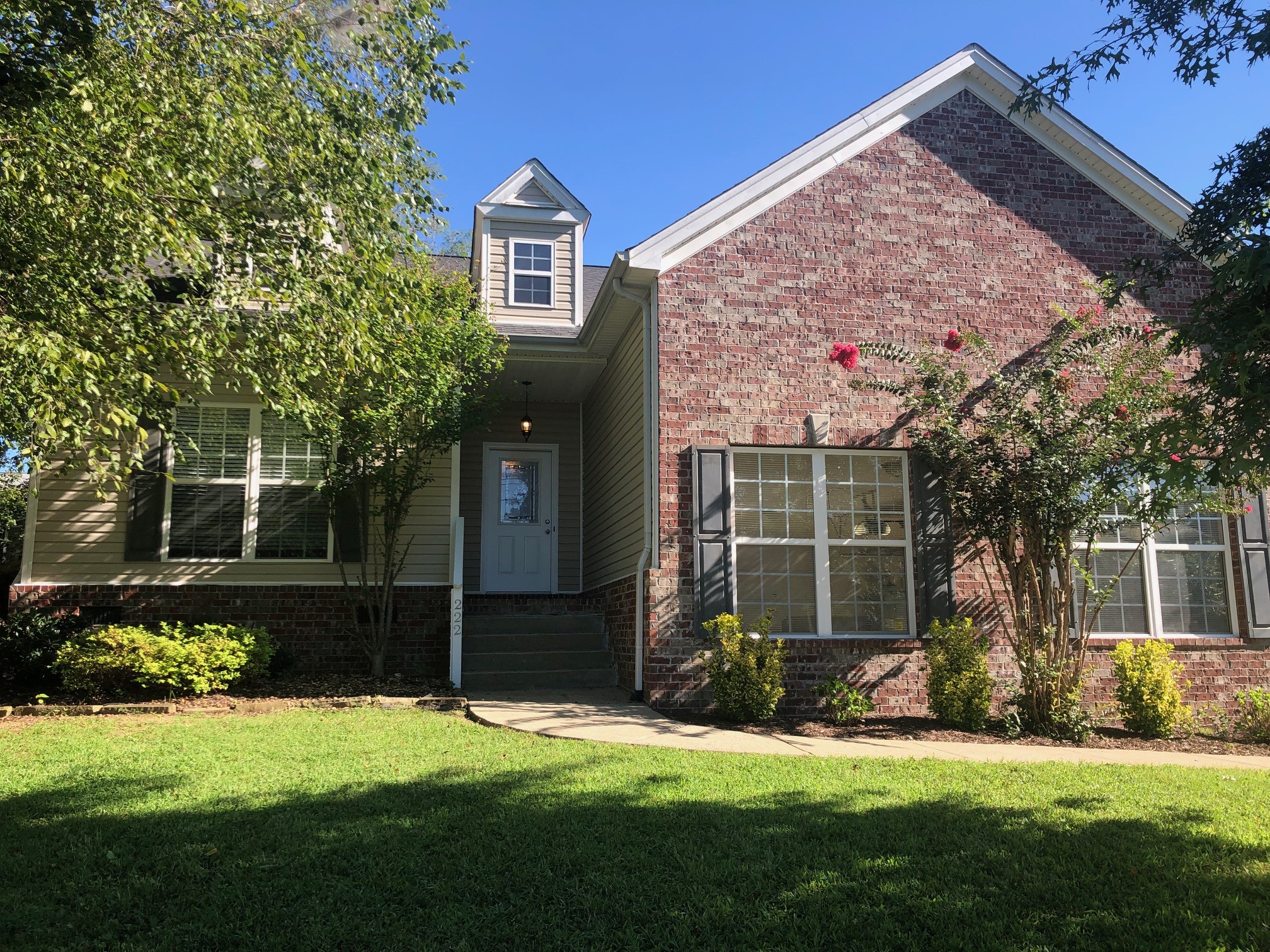 222 Cross Vly Dr  