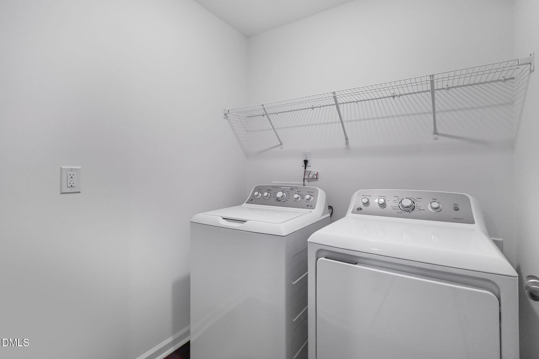2937 Hickory Fld Drive Raleigh, NC 27616 - Photo 22 of 32 SUN_Everlee_Pic_CarsonII_QMI_236_Laundry