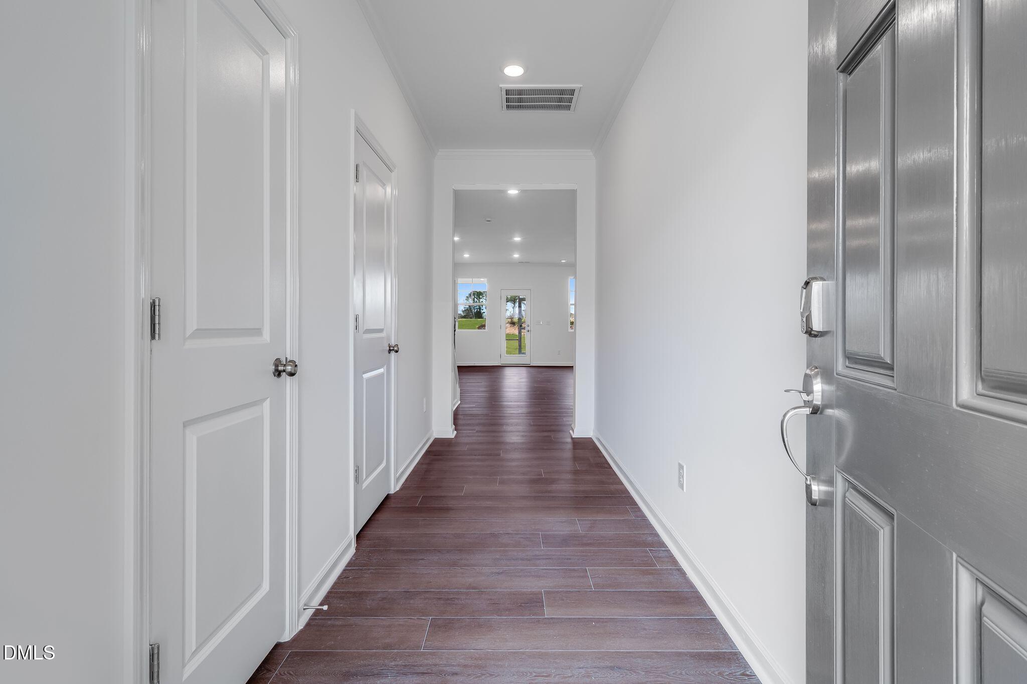 2937 Hickory Fld Drive Raleigh, NC 27616 - Photo 3 of 32 SUN_Everlee_Pic_CarsonII_QMI_236_Foyer_1