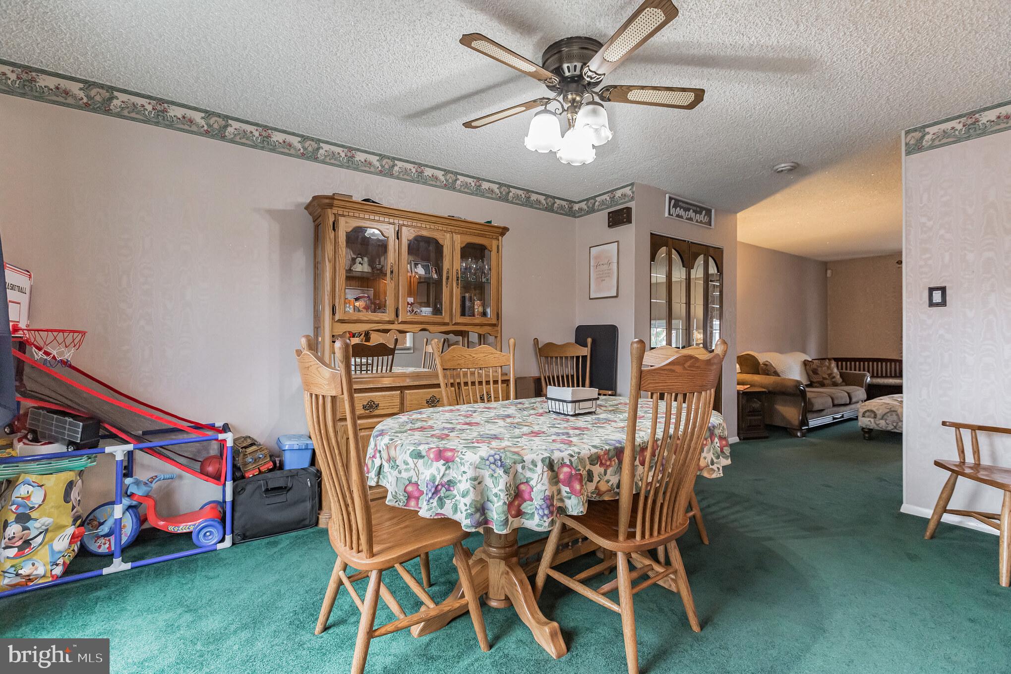12111 Medford Road Philadelphia, PA 19154 - Photo 8 of 29