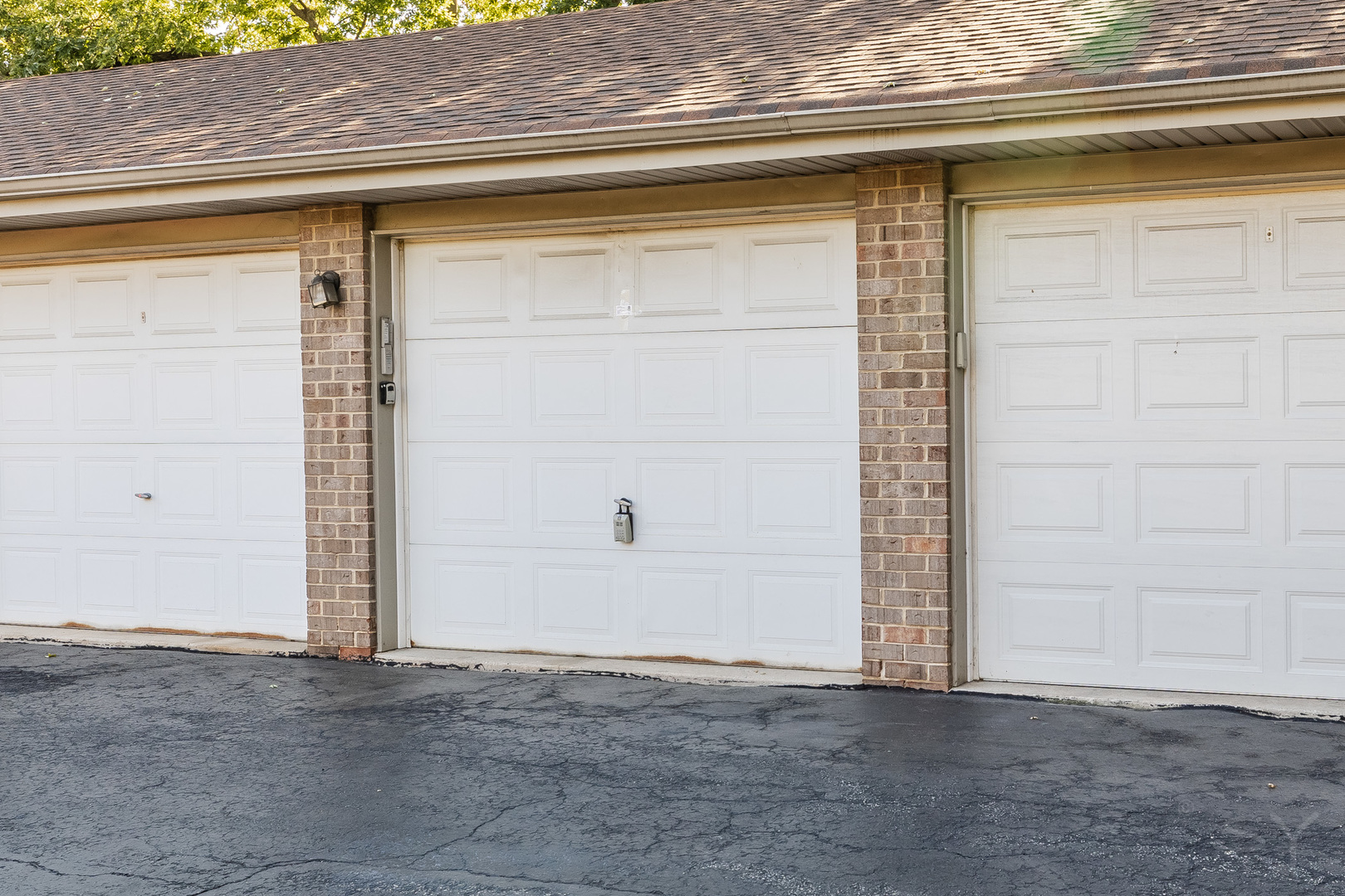 10288 SW Highway, Unit 3D Chicago Ridge, IL 60415 - Photo 4 of 4 a view of empty room