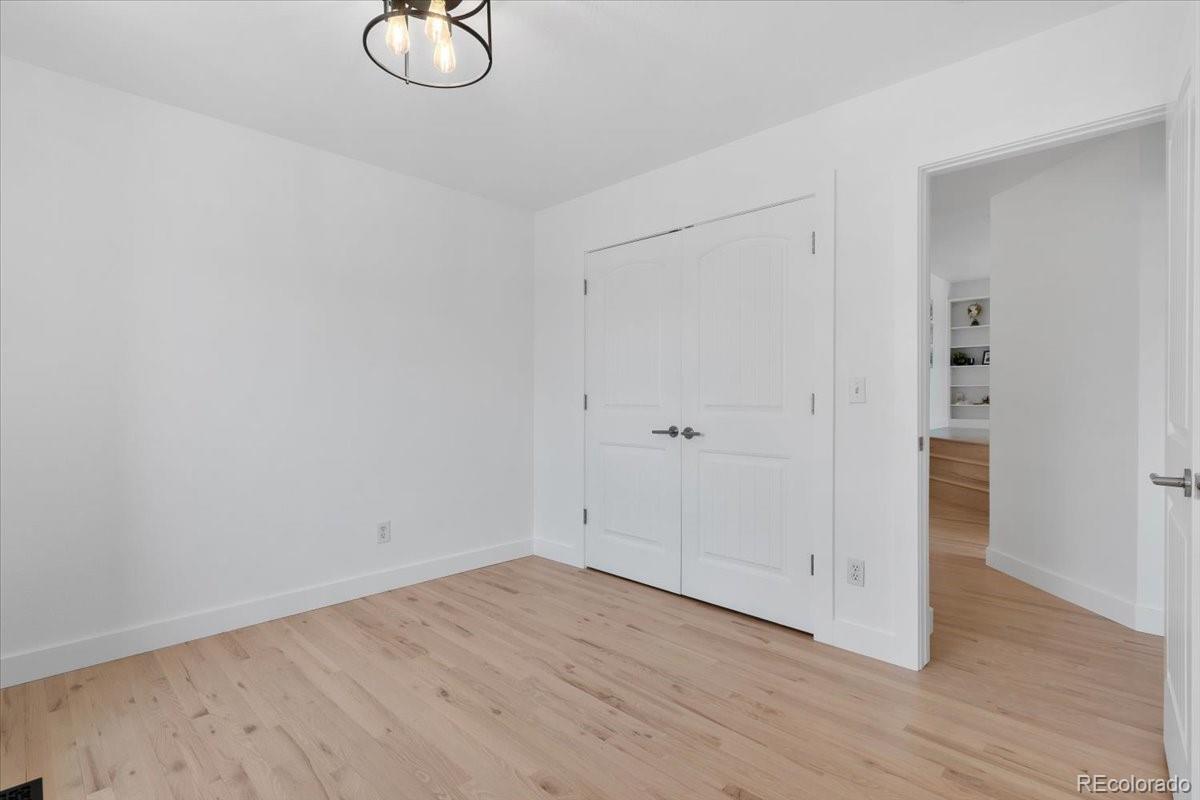 9421 South Crestmore Way Highlands Ranch, CO 80126 - Photo 23 of 44
