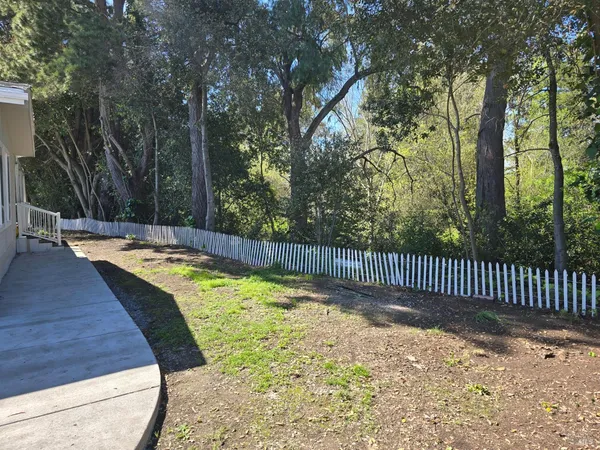 $329,000 | 351 CÃrculo San Blas, Rohnert Park, CA 94928