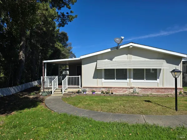 $329,000 | 351 CÃrculo San Blas, Rohnert Park, CA 94928