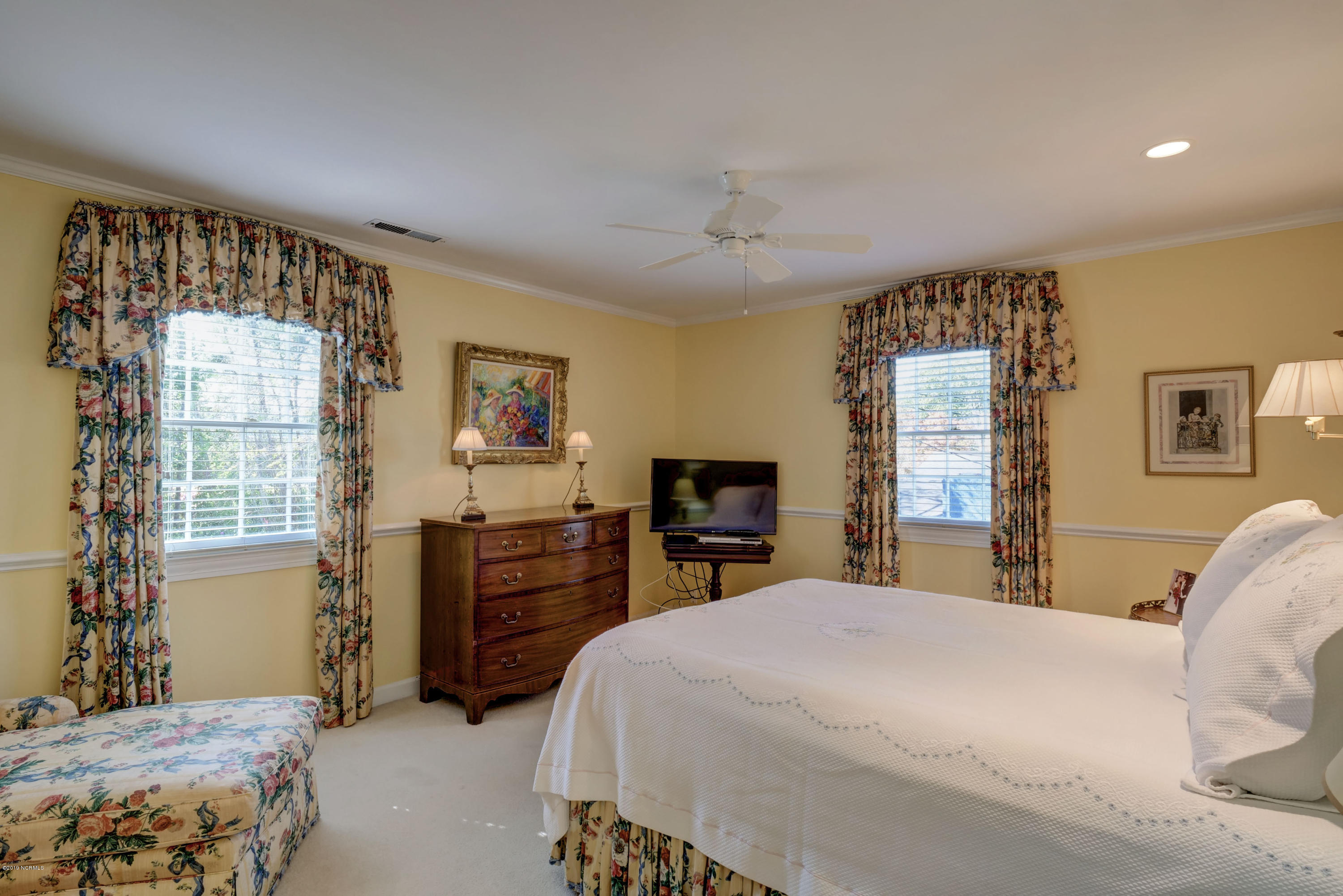 1936 Hawthorne Road Wilmington, NC 28403 - Photo 16 of 33 Master