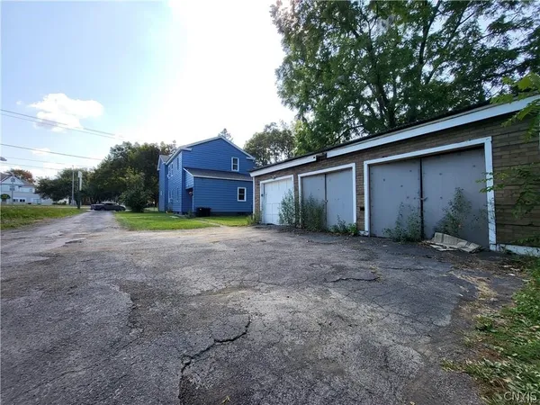 $265,000 | 53 Arterial West, Auburn, NY 13021