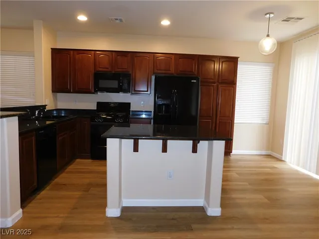 $1,780 | 5419 Railroad River Avenue, Las Vegas, NV 89139