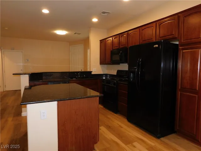 $1,780 | 5419 Railroad River Avenue, Las Vegas, NV 89139