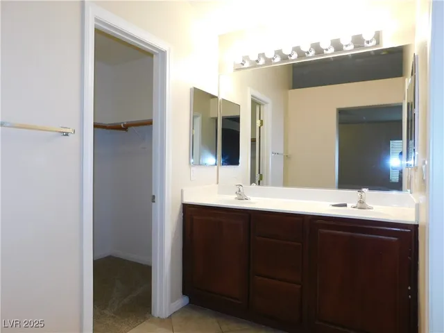 $1,780 | 5419 Railroad River Avenue, Las Vegas, NV 89139