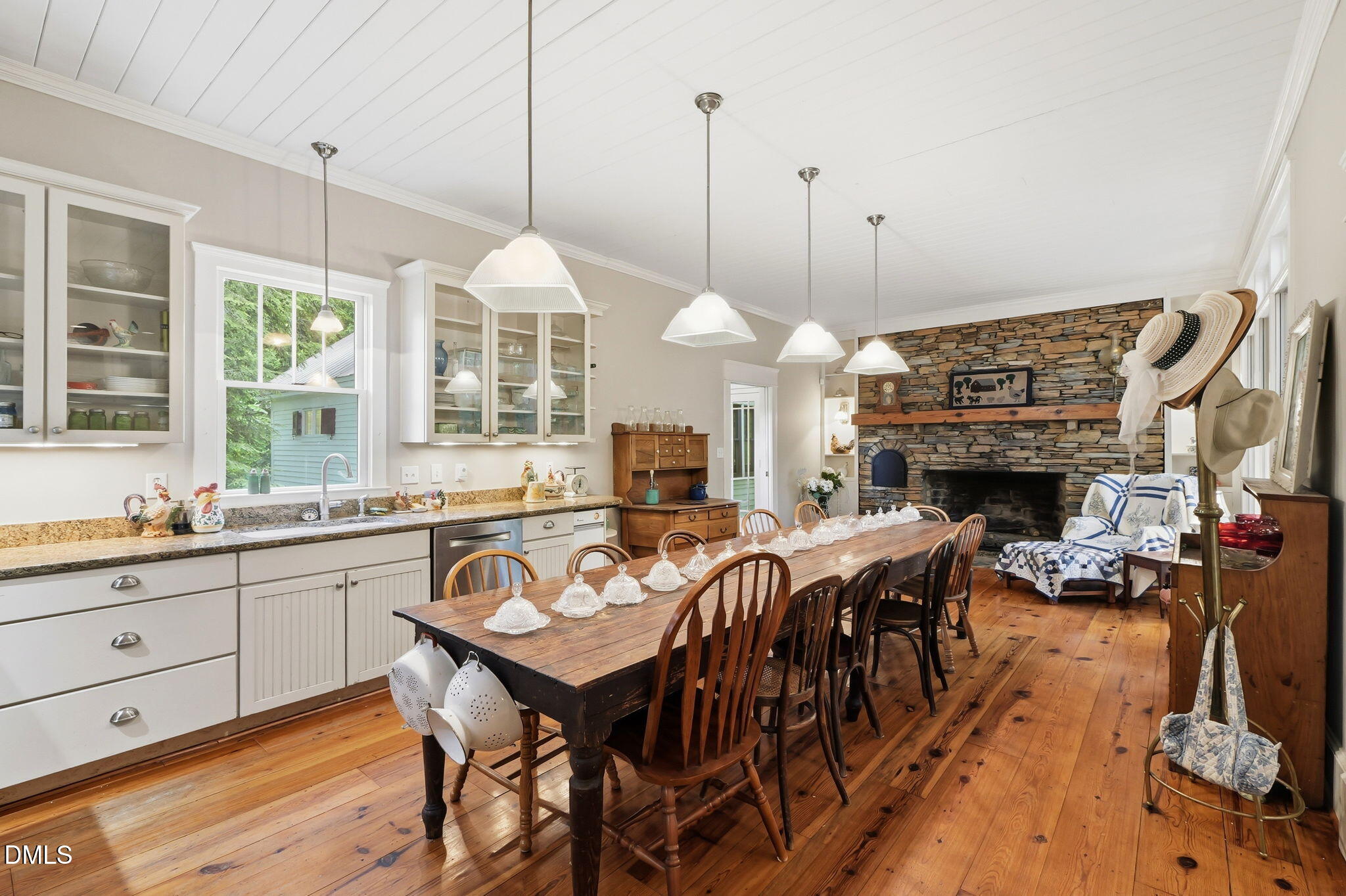 2102 Bahama Road Bahama, NC 27503 - Photo 24 of 66 Kitchen/Family area