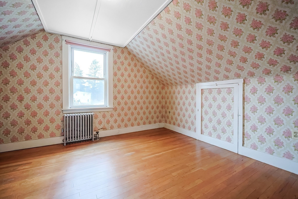 110 Union Street Northbridge, MA 01588 - Photo 17 of 39