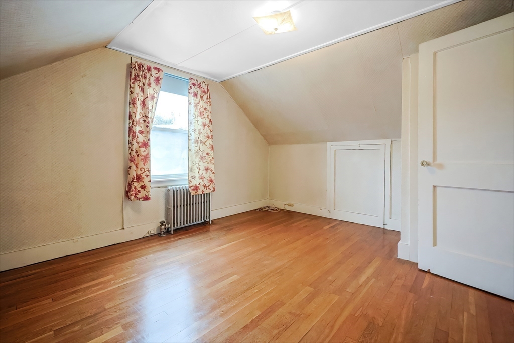 110 Union Street Northbridge, MA 01588 - Photo 19 of 39