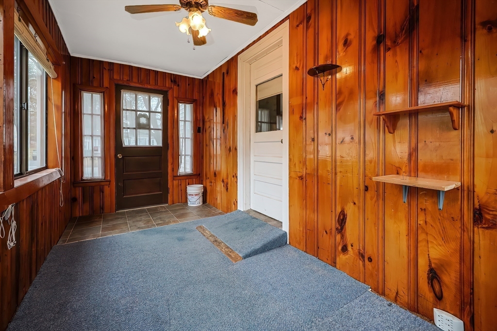 110 Union Street Northbridge, MA 01588 - Photo 28 of 39