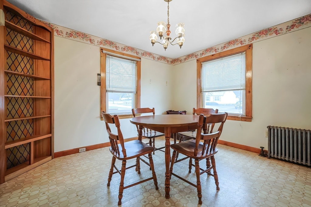 110 Union Street Northbridge, MA 01588 - Photo 7 of 39