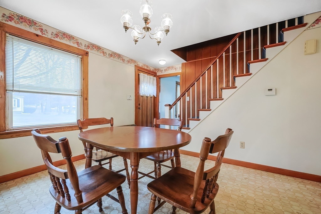 110 Union Street Northbridge, MA 01588 - Photo 8 of 39