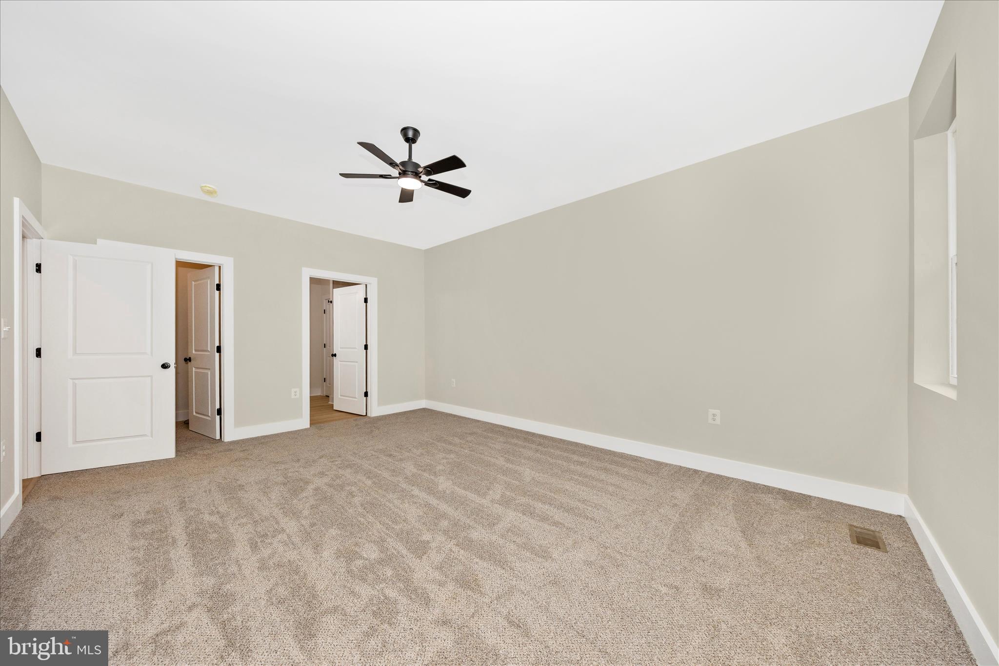 4 Fir Trail Fairfield, PA 17320 - Photo 17 of 53 wooden floor in an empty room