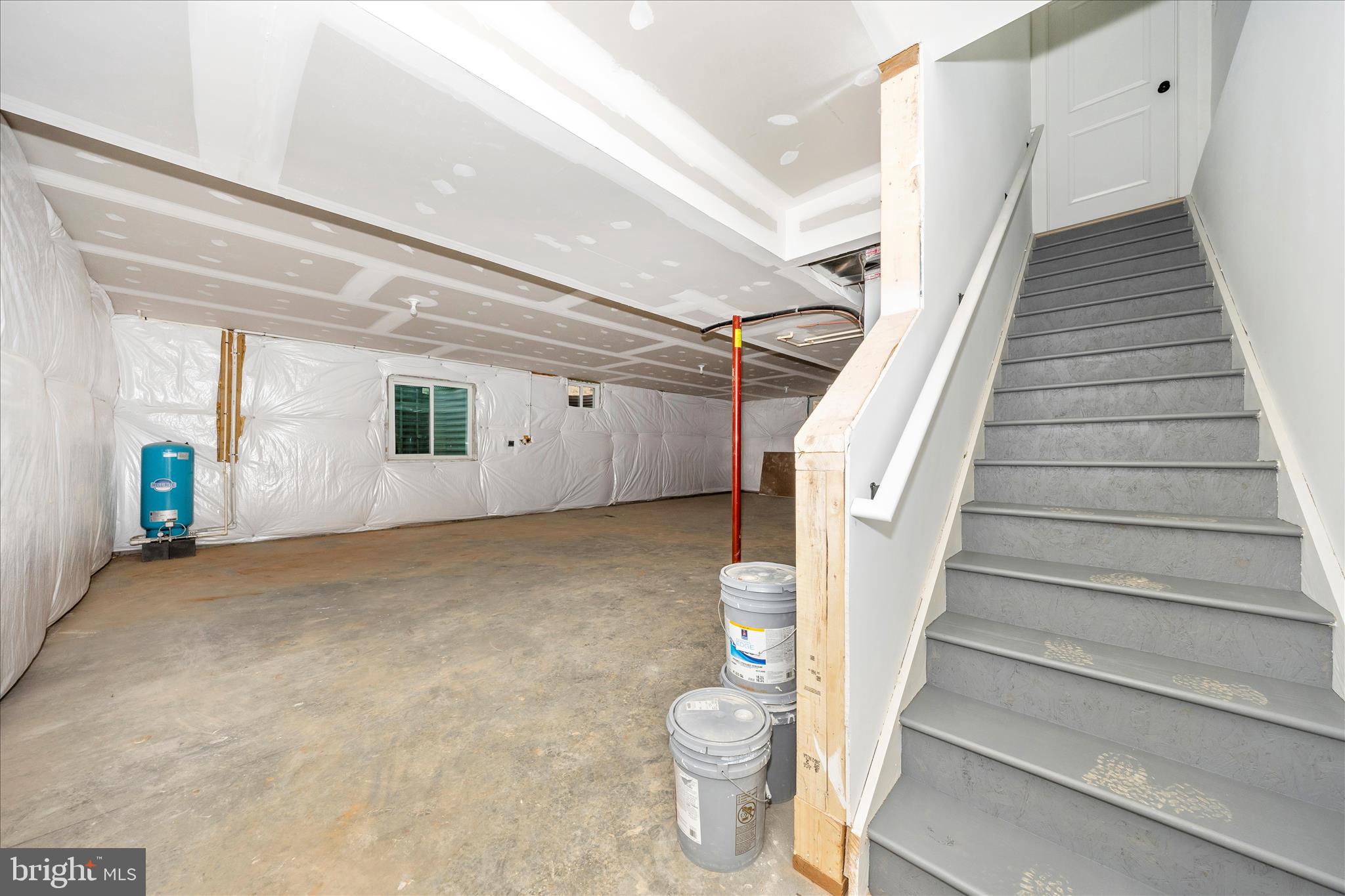 4 Fir Trail Fairfield, PA 17320 - Photo 35 of 53 a view of entryway and hall