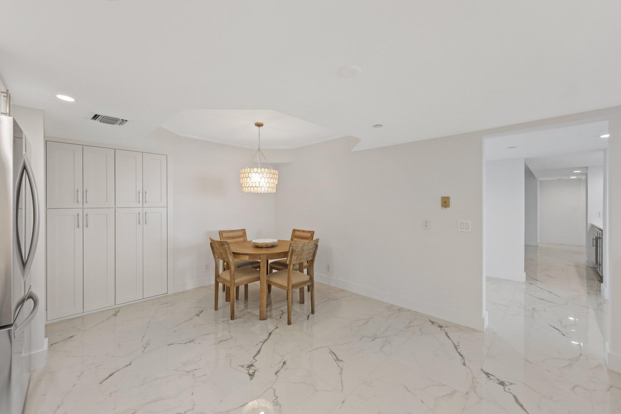 19670 South Beach Road, Unit D314 Jupiter, FL 33469 - Photo 10 of 48 Kitchen