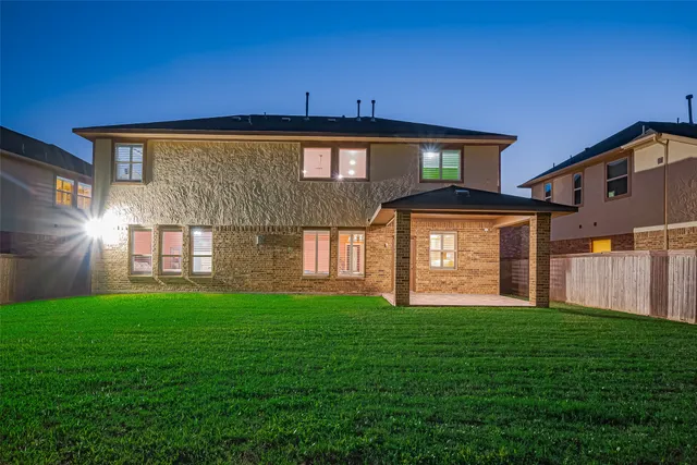 $949,900 | 5411 Oban Terrace Lane, Sugar Land, TX 77479