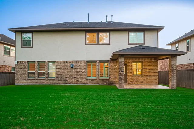 $949,900 | 5411 Oban Terrace Lane, Sugar Land, TX 77479