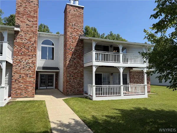 $249,900 | 1085 Youngs Road, Unit F, Amherst, NY 14221
