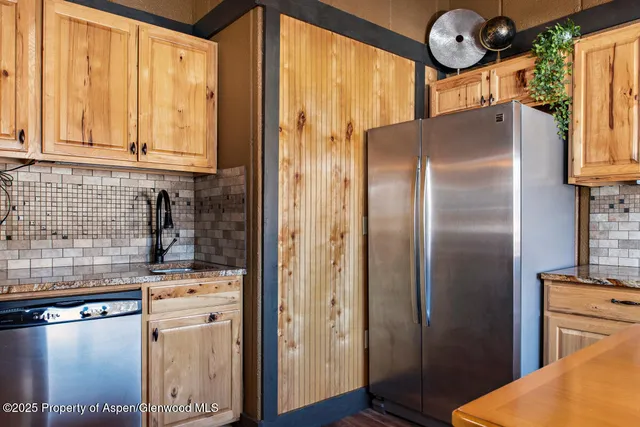 $275,000 | 11101 County Road 117, Unit A2, Glenwood Springs, CO 81601