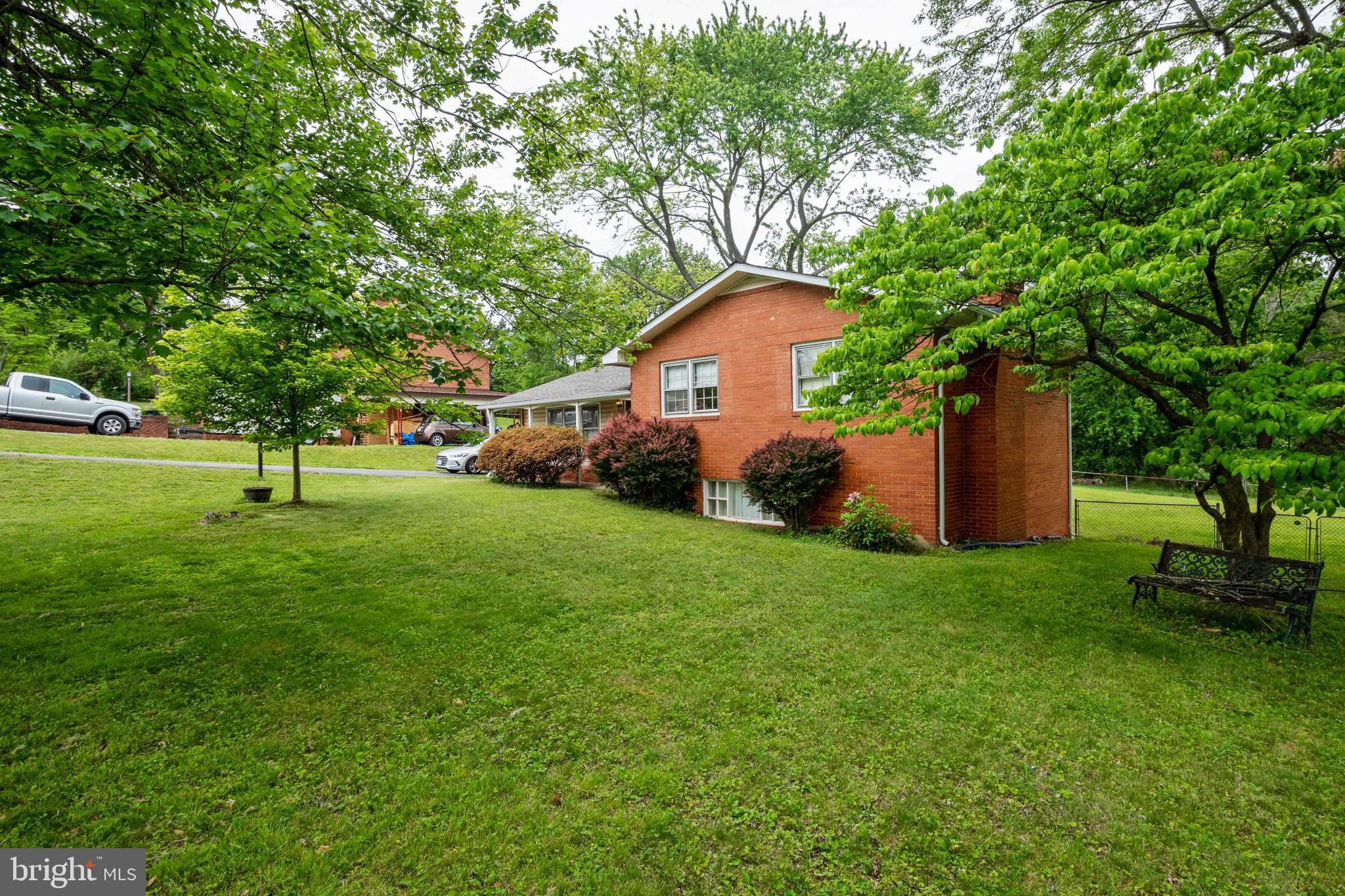 7706 Signal Hill Road Manassas, VA 20111 - Photo 2 of 35 Gallery Image 2