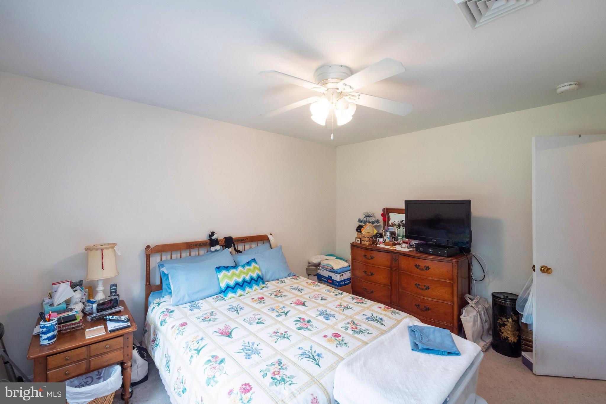7706 Signal Hill Road Manassas, VA 20111 - Photo 20 of 35 Gallery Image 20