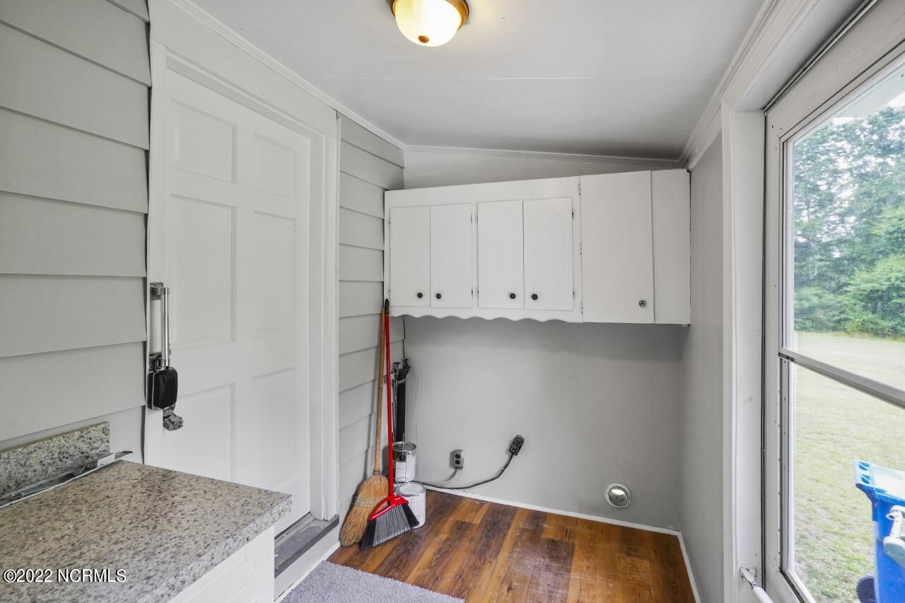 1303 Sunnybrook Road South Wilson, NC 27893 - Photo 19 of 26 Laundry 2
