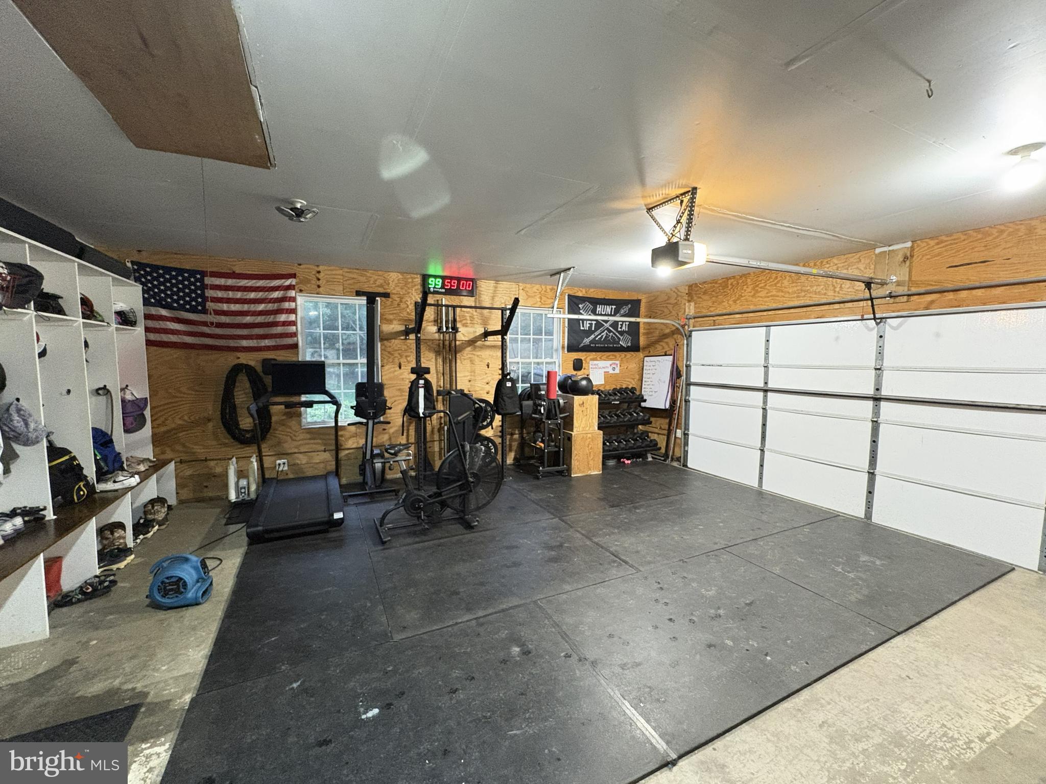 18198 Springs Road Jeffersonton, VA 22724 - Photo 52 of 80 Garage