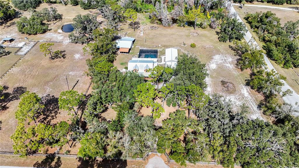 2690 Myakka Road Sarasota, FL 34240 - Photo 58 of 65