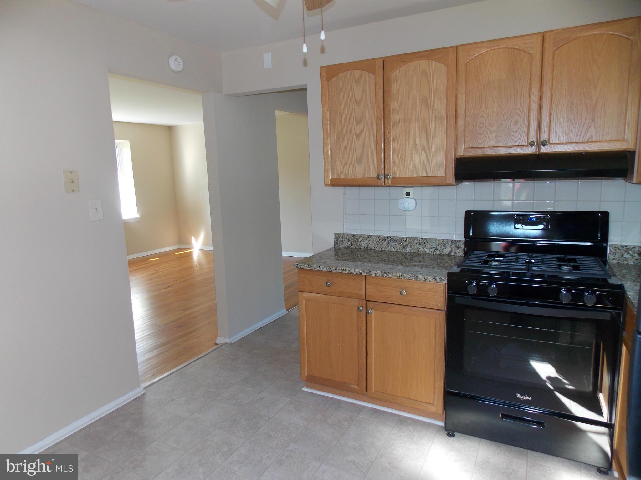 3300 Wild Cherry Road Baltimore, MD 21244 - Photo 8 of 16 Kitchen
