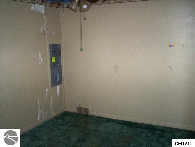4495 West Laporte Road St. Louis, MI 48880 - Photo 5 of 7 1766667-4.JPG