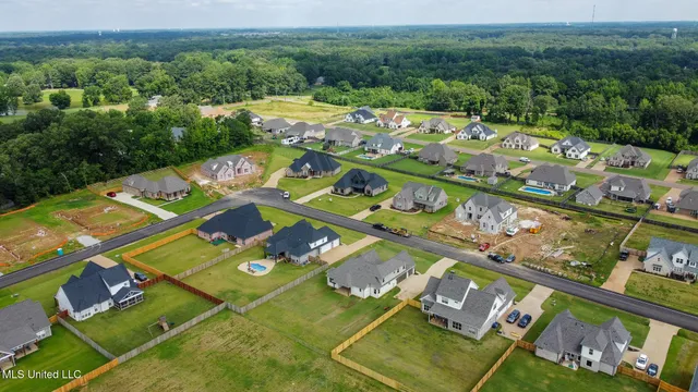 $519,000 | 4209 Brooke Drive, Nesbit, MS 38651