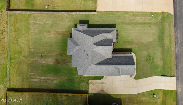 $519,000 | 4209 Brooke Drive, Nesbit, MS 38651