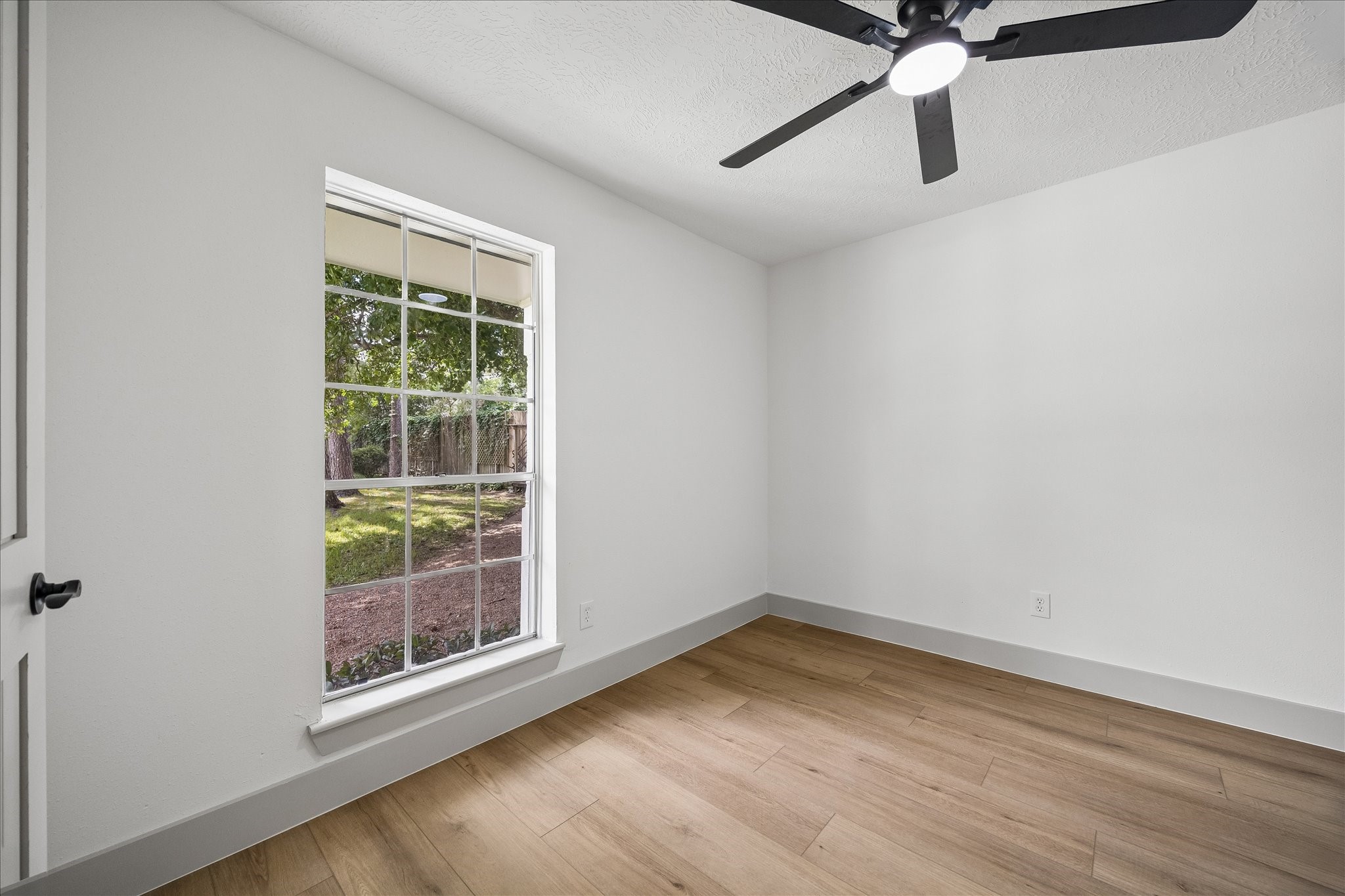 9214 Grandview Park Drive Spring, TX 77379 - Photo 7 of 38