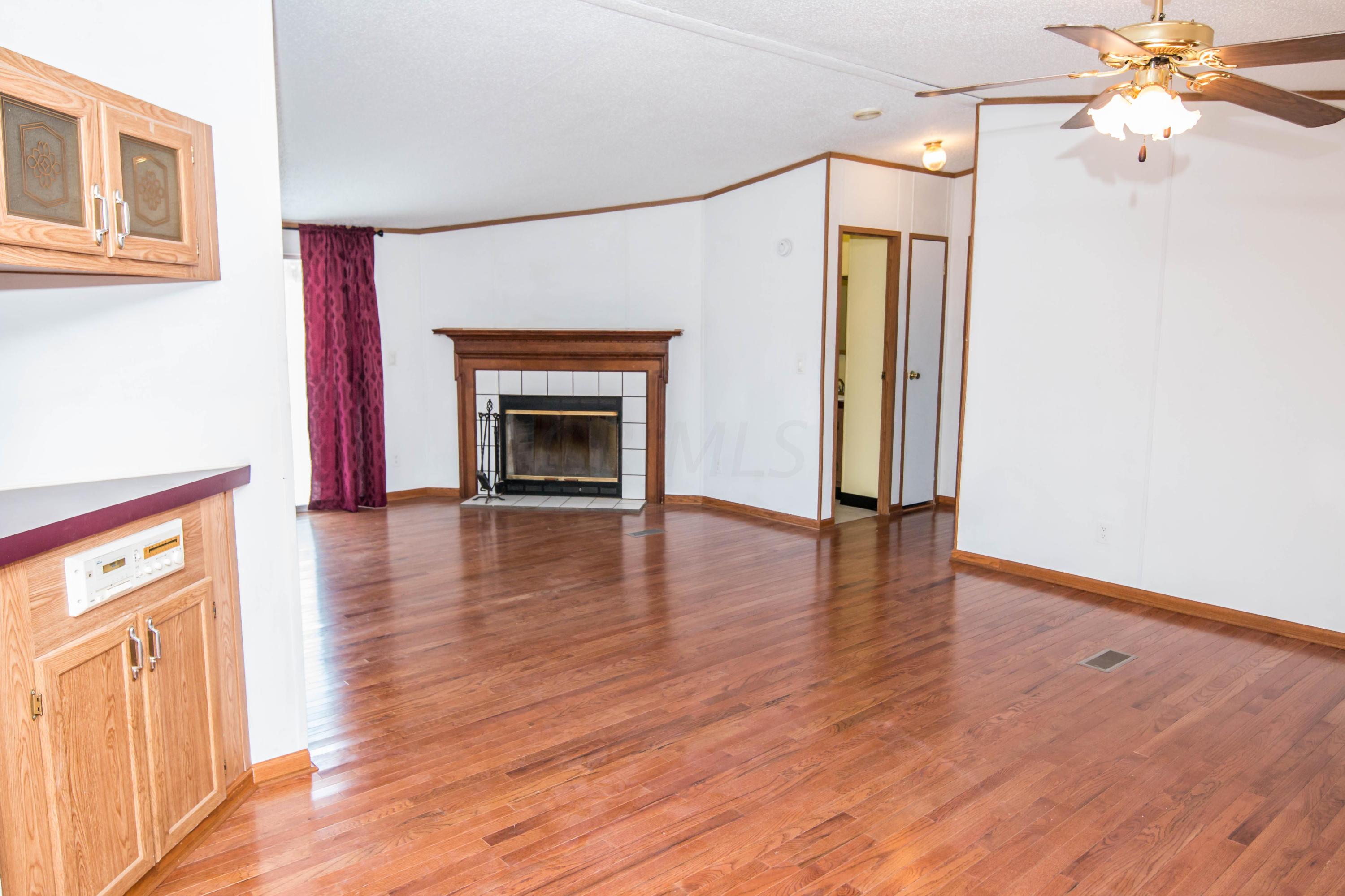18296 North Liberty Road Fredericktown, OH 43019 - Photo 5 of 26