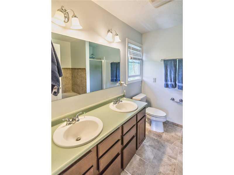 2076 Powell Road Cranberry Township, PA 16066 - Photo 13 of 22 Master Bath/Spa.
