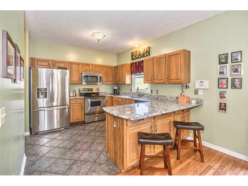 2076 Powell Road Cranberry Township, PA 16066 - Photo 4 of 22 Kitchen.