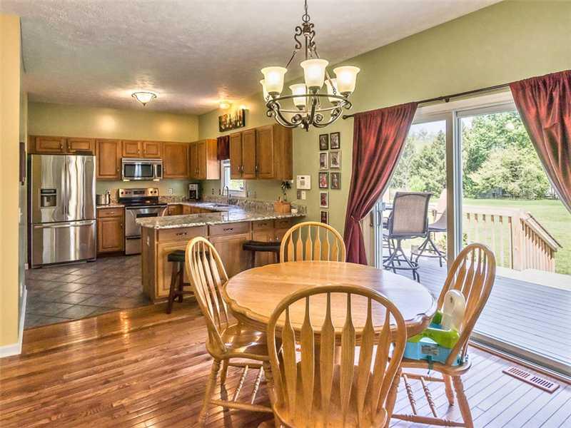 2076 Powell Road Cranberry Township, PA 16066 - Photo 6 of 22 Kitchen.
