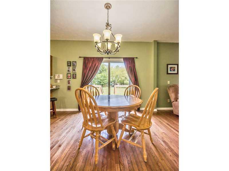 2076 Powell Road Cranberry Township, PA 16066 - Photo 7 of 22 Kitchen.