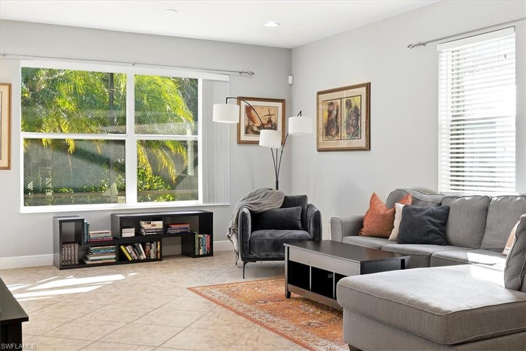 13390 Kent Street Naples, FL 34109 - Photo 2 of 34