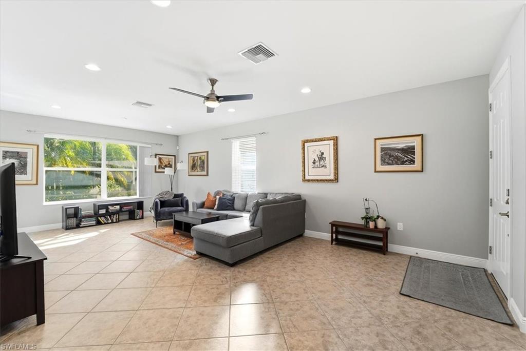 13390 Kent Street Naples, FL 34109 - Photo 5 of 34