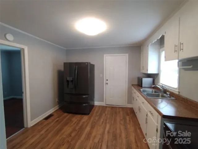 $243,500 | 621 Reeves Court, Charlotte, NC 28208