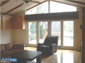 1115 Sandringham Road Bala Cynwyd, PA 19004 - Photo 9 of 12 Family Room