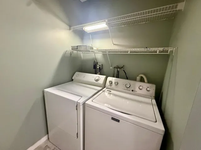 $2,400 | 15136 South James Street, Plainfield, IL 60544