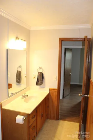 $1,500 | 105 Park Street, Columbus, NC 28722