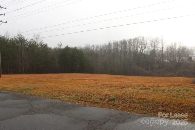 $1,500 | 105 Park Street, Columbus, NC 28722