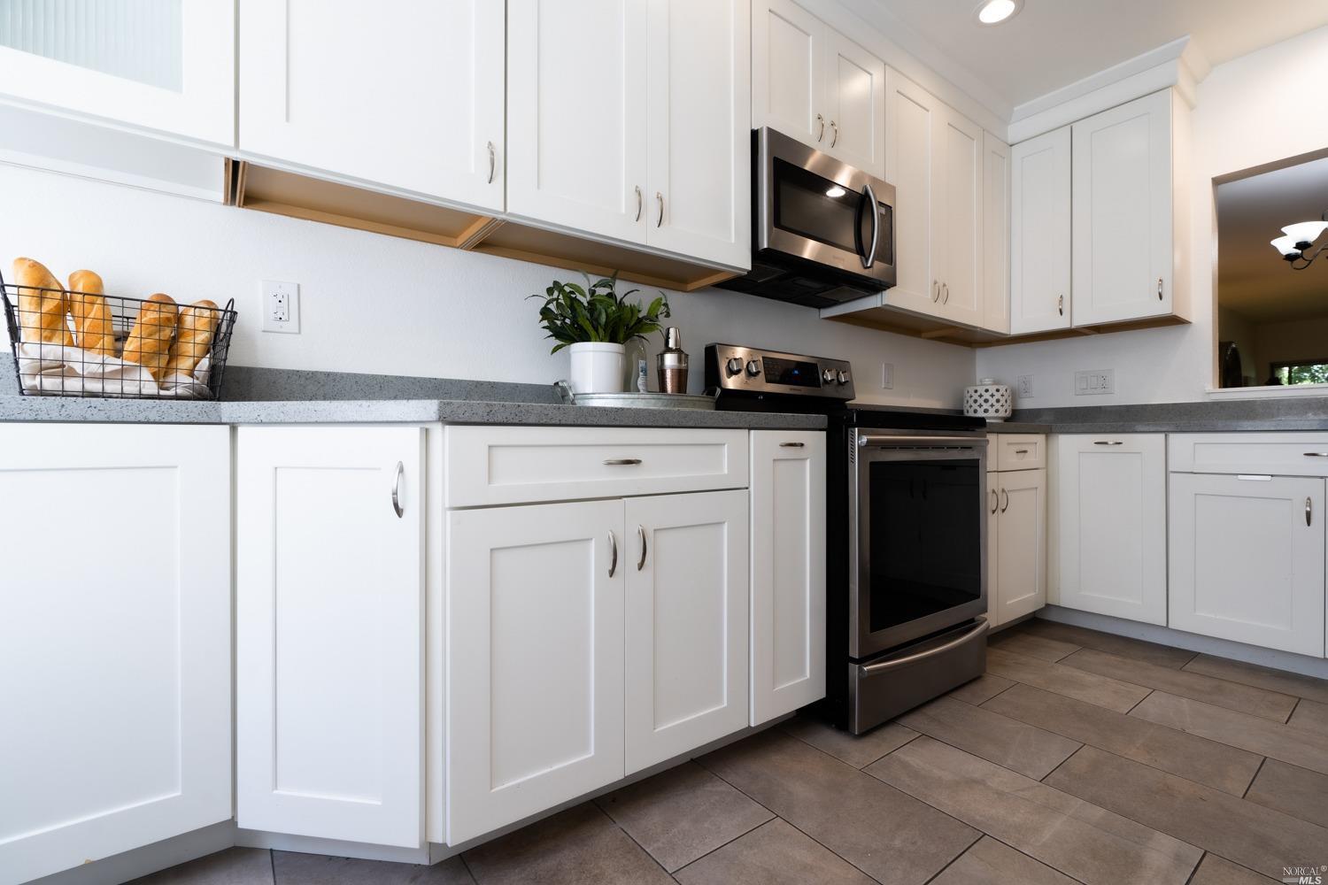 135 Koch Road Corte Madera CA 94925 Compass