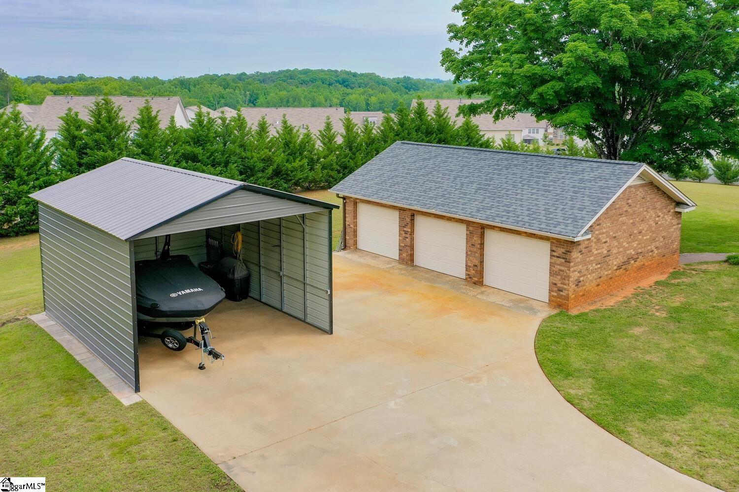 429 Meadow Ridge Road Easley, SC 29642 - Photo 32 of 35